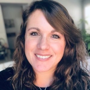 Meet your Posher, Tava